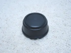 40342-01w16 Nissan 1983 - 1986 720 Oem Wheel Center Cap #2f-1