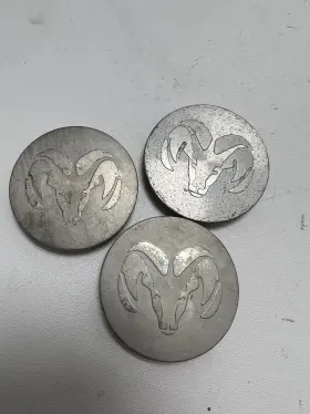 52013653aa Oem Dodge Ram 1500 Wheel Center Cap Used Set Of 3 Inch Scratches 52013653aa Oem Dodge Ram 1500 Wheel Center Cap Used Set Of 3 Inch Scratches