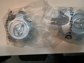 D42603-42120 Oem D4260342120 Toyota Center Hub Cap Cover