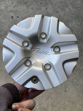 Pacer 324l154s001 Center Cap 324l154-s001 Silver Wheel With Installation Bolt