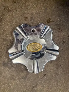 89-9119 Platinum By Ultra Center Cap Part # P10719