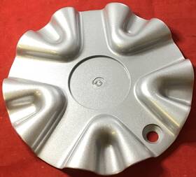 Polo Cap-172450 One New Wheels Silver Wheel Center Cap # /8952