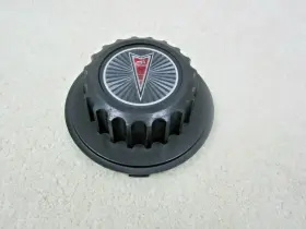 10016938 Pontiac Bonneville Oem Wheel Center Cap #2d-2