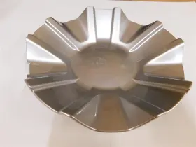 Bc-502290u20 Replikaz For Chevy Silverado 1500 22-24 7.874ftft Replica Painted Silver Wheel Center Cap Bc-502290u20 Replikaz For Chevy Silverado 1500 22-24 7.874ftft Replica Painted Silver Wheel Center Cap