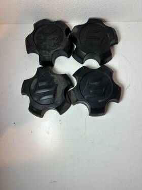 Suzuki 2744-01 2007 Grand Vitara Wheel Center Caps - Pre Owned