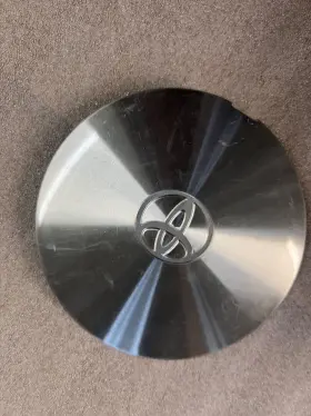 00533-12966 Toyota Center Cap P7436