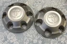 42603 Toyota 42063 2005-23 Tacoma Silver Steel Wheel Center Caps 2 Oe 42603- Ad051