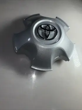 42603-60570 Toyota Land Cruiser 03-04 Wheel Center Cap Cover 42603-60570 Toyota Land Cruiser 03-04 Wheel Center Cap Cover