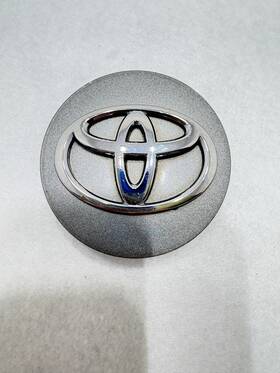 Toyota 42603-ac070-a 42603-ac040-a Avalon Camry Corolla Fits 2005-2018 Center Cap Single P/n 42603ac070a