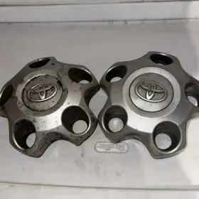 42603-0c051 Toyota 42605-0c051 Trucks Silver Wheel Center Hub Cap Part Number #42603-0c051 Vintage Two 42603-0c051 Toyota 42605-0c051 Trucks Silver Wheel Center Hub Cap Part Number #42603-0c051 Vintage Two