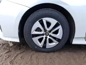 570-61180b Toyota Wheel Cover/hubcap 2016 Prius Sku#3976471