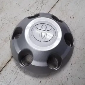 580.to1321 Toyota Tacoma 2021 Center Cap Wheel 960179
