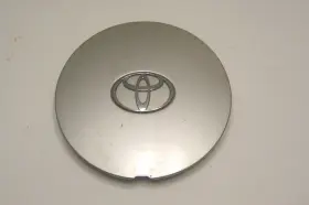 7952 Toyota 1992-1996 Camry Center Cap P/n