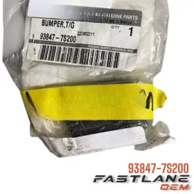 93847-7s200 Toyota 2004-2024 Nissan Titan Rear Gate Bumper Rubber New Oem