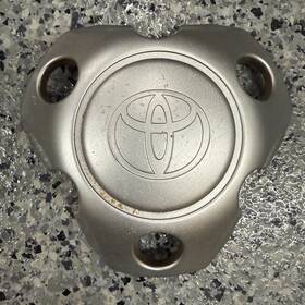 Toyota Factory Original 69412 69412b 2001-2004 Tacoma Tundra 16 Inch Oem Center Cap 42603-04070 - One/1 #3