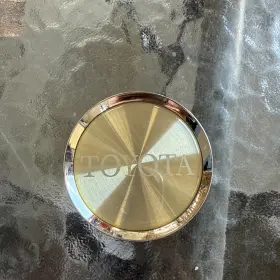 M1c2rb Toyota M1c2rb/toyota Chrome With Gold Acrylic Wheel Center Cap Hub 2.5 Inch