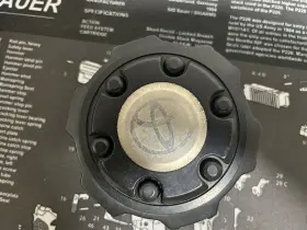 Pc-gf10 Toyota 1986-1996 Oem 4runner Pickup T100 Black Snap In 15 Inch Wheel Center Cap Pc-gf10 Toyota 1986-1996 Oem 4runner Pickup T100 Black Snap In 15 Inch Wheel Center Cap