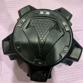 S1604-01 Toyota Black Wheel Hub Cap Used S1604-01 Toyota Black Wheel Hub Cap Used