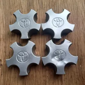 T0206 Toyota Solara Center Cap Set Of 4 1998-2001 Metal Clip Part Number