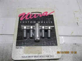 V977777 Ultra Wheel Custom Wheels Pan Head Cap Lock 8mm 1.25 X 19mm