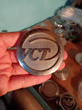 C350-3 Vct 1 Wheels Center Cap Part# Single Pop In Hub Cover Emblem Chrome