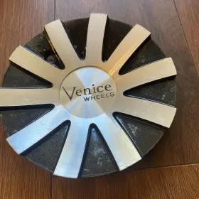 C-1213-1 Venice Wheels Center Caps C-1213-1 Venice Wheels Center Caps