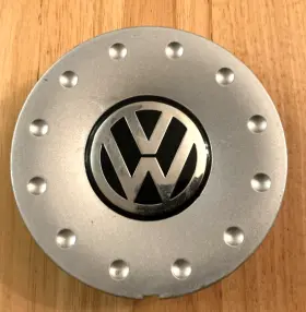 1j0071212 Volkswagen Passat With Chrome And Black Inset Wheel Center Cap Hub 666