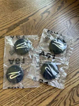 5h0601171a Volkswagen Brand New Set Of 4 - 2025 Golf R Center Caps 5h0601171a Volkswagen Brand New Set Of 4 - 2025 Golf R Center Caps
