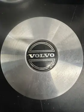 560-70157 Volvo 1985-1990 740 760 Center Cap 11 3/16 Inch Diameter 70157