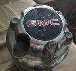 1999-2007 Gmc Sierra Savana 1500 Silver 6-LUG Center Cap Used. Price: $20.00.