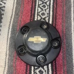 88-92 Chevy 1500 Pickup Suv Oem Wheel Center Rim Cap Hub Cover Lug Black Hex. Price: $25.99.