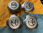 42603-48020 Toyota Highlander Hubcap Center Set New. Price: $60.00.