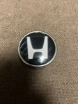 Oem Honda Center Cap P8056 08W40-TB-B000-04 Used. Price: $15.00.