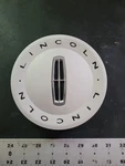 5W13-1A096-AB Lincoln Town Car Zephyr Mkz Hubcap Center Silver Used Ford. Price: $52.45.