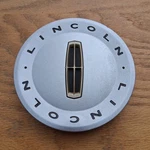 Lincoln Town Car, Mkz, Zephyr Center Cap, 2003-2011 P/n 5W13 1A096 Aa Repainted Remanufactured. Price: $49.95.