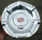 2013 - 2016 Cadillac Srx Spoke 20" Polished Wheel Oem Center Cap P/n 20965437 Used. Price: $34.99.