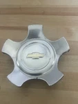 2008-10 Chevrolet Equinox Wheel Center Cap Part# 9596225 Used. Price: $26.00.