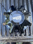 Moto Metal Single Used Gloss Black Aftermarket Wheel Center Cap # M-970. Price: $24.99.