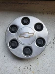 99-06 Siverado Tahoe Suburban Center Cap Gm 9595263 Used. Price: $19.99.