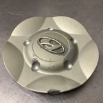 1999-2000 Hyundai Elantra Oem Wheel Center Cap Silver Finish 52960-29670 Used. Price: $9.95.