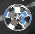 17" 2008-2011 Dodge Charger Magnum 5 Spoke Chrome Aftermarket Hubcap Used. Price: $39.95.