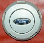 2003 2009 Ford F150 Silver Center 4L34-1A096-AC 4L3J-1A096-AA Hubcap Used. Price: $10.00.