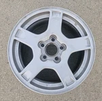 1997 1998 1999 Chevrolet C5 Corvette Silver 5SPOKE Front Wheel 17"X8.5" Oem Gm Used. Price: $139.99.