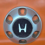 2002 Honda Passport Center Cap #64239 Fits Spoke 16" Wheel Used. Price: $60.00.
