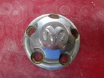 One Chrome Center Cap Fits 99 Dodge Ram 1500 Pickup 337648 Used. Price: $35.00.