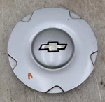2003 Chevrolet Trailblazer Center Wheel Cap For 16" Oem Used. Price: $42.16.