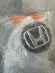 Honda Civic Hrv Accord Pilot Center Cap Cover P/n 44732-T7W-A31 Matte Black New. Price: $18.00.