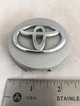 Oem Toyota Corolla Venza Solara Sienna Wheel Center 2994 G Used. Price: $9.75.