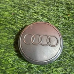 2008-2015 Audi Q7 Center Cap 4L0601170 58806 58792 58781 8D0-601-170-Z17 Used. Price: $10.00.