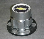 73 75 76 77 79 80 82 Lug Chevy Pick Up Truck Center Cap 341436 4X4 Used. Price: $39.00.
